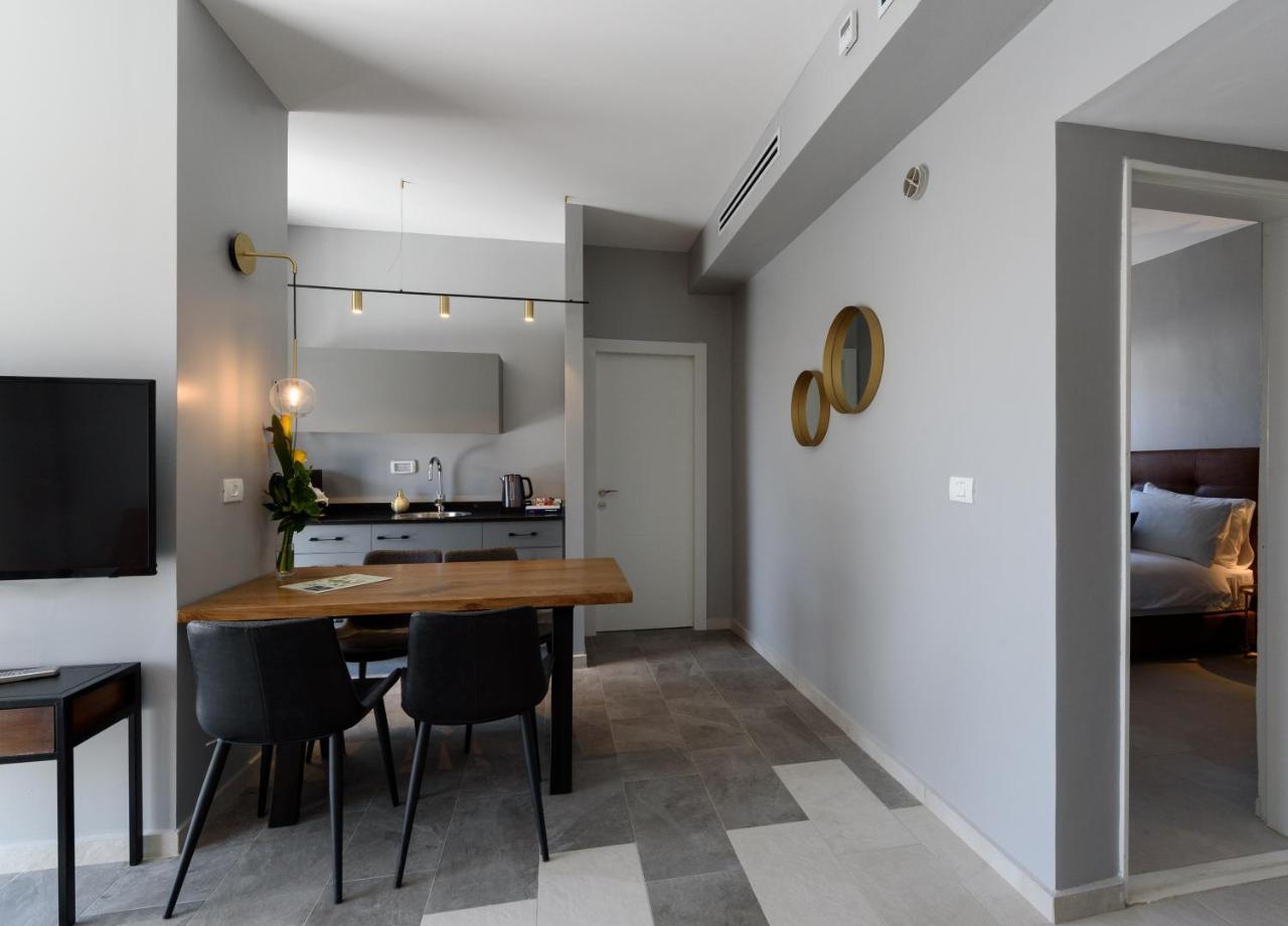 The Roof - By Sea Land Suites Tel Aviv Dış mekan fotoğraf