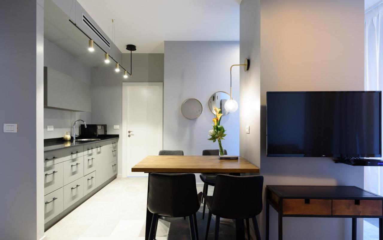 The Roof - By Sea Land Suites Tel Aviv Dış mekan fotoğraf